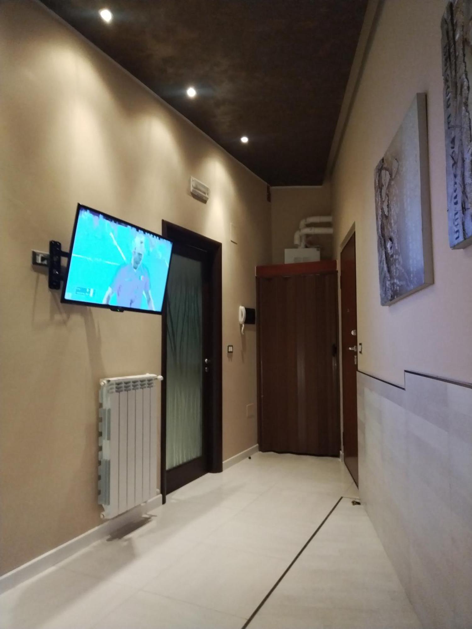 Twin House Appartement Tito Buitenkant foto